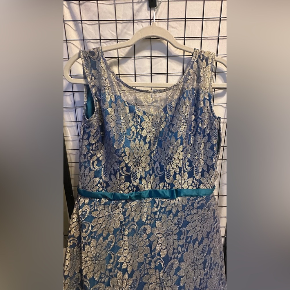 Custom Prom dress (Silver Lace with Teal/Blue lining, mesh top, and petticoat) - Picture 2 of 10